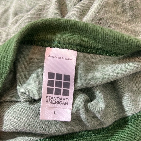 JOHN DEERE SHIRT SIZE L - Picture 5 of 6